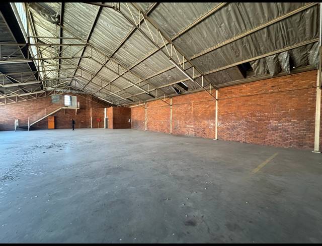 789M² WAREHOUSE TO LET IN WYNBERG